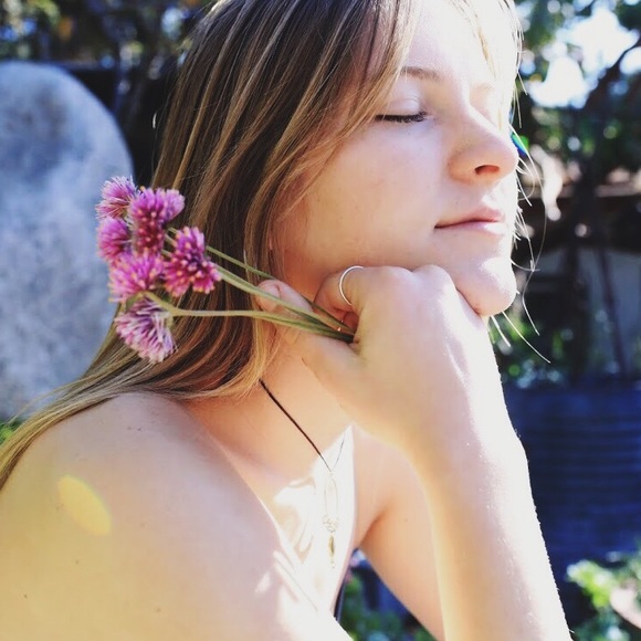 🦋 Meet the Seller ! 🦋 - Picture 5 of 7